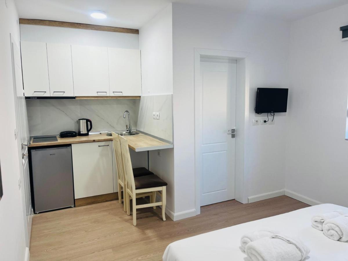 Viva Apartments เปอร์เมต ภายนอก รูปภาพ