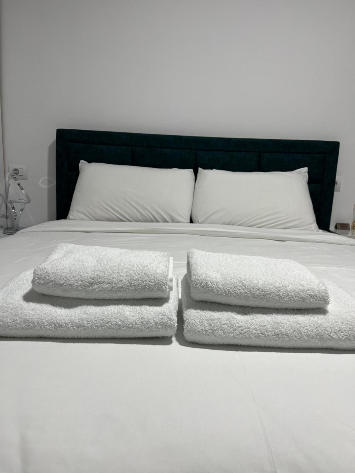 Viva Apartments เปอร์เมต ภายนอก รูปภาพ